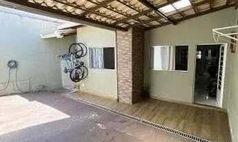 Imagem: Casa com 2/4 em Piatã - Salvador - BA