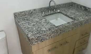 Imagem 5: * ALUGO BELO APARTAMENTO NO TÉRREO R$ 2.700,00 *