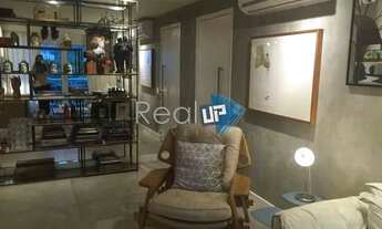 Imagem 7: Cobertura duplex reformada 2 quartos, sendo 1 suíte master, piscina e 2 vagas