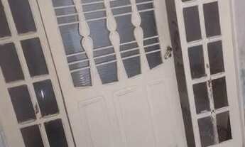 Imagem: Vende ou aluga-se está casa