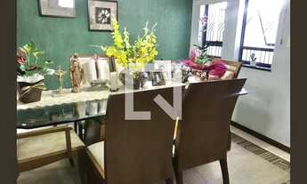 Imagem 2: Casa à Venda - Parque Prado, 7 Quartos, 220 m2