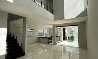 Imagem 3: O mais novo imóvel pronto no Cond. Jardins do Lago, 4 suítes