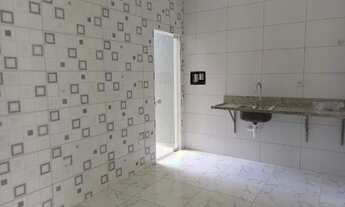 Imagem 2: Casa 2-4 sendo uma suíte ,próximo da Calamar Conceição