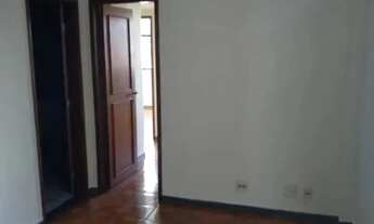 Imagem 3: Apartamento com dois quartos, banheiro e área privativa