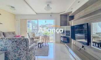 Imagem: Casa Mobiliada com 4 Dormitórios, 400m²