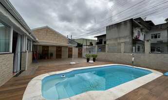 Imagem 4: Casa Com Piscina e 3 Dormitórios