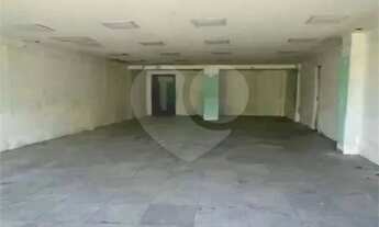 Imagem 2: Loja para alugar no condomínio Edifício Tindiba, Rio de Janeiro - RJ