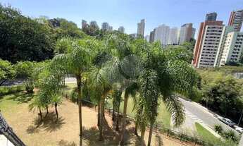 Imagem 7: Apartamento à venda com 4 quartos, sendo 2 suítes, no condomínio Portal DO Morumbi, São Pa