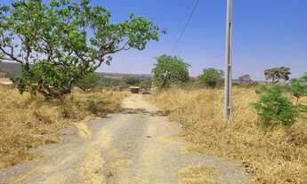 Imagem: Lote de 200m² no Condomínio Fechado /
