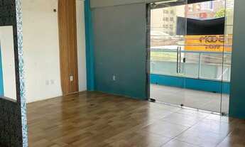 Imagem 7: Ponto comercial nos altos Alcindo cacela com mundurucus altos com sacada, cremação