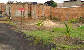 Imagem 5: Terreno em frente ao iloa