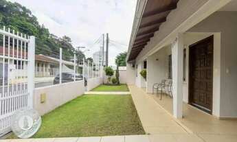 Imagem 3: Casa com piscina no bairro Itoupava Norte!