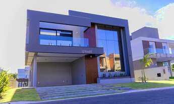 Imagem 2: Casa de Alto Padrão em Condomínio Fechado no Campeche