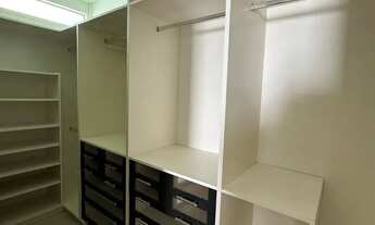 Imagem 13: OPORTUNIDADE de CASA COM 4 suites no BOSQUE DAS PALMEIRAS