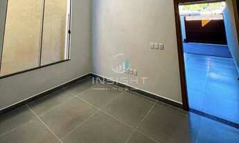 Imagem 3: Linda casa à venda em De Lourdes, Anápolis - 3 quartos, churrasqueira e garagem coberta!