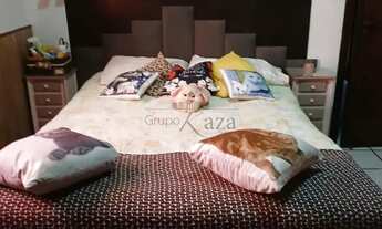 Imagem 7: Oportunidade - Casa - Jardim das Industrias - 3 Dormitórios - 180m²