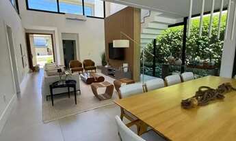 Imagem 5: Casa de alto padrão à venda com 05 suítes e piscina de concreto no condomínio Enseada Lago