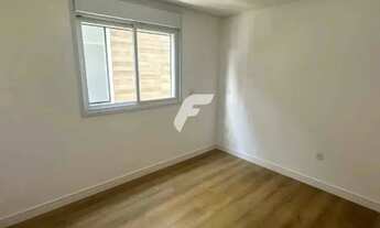 Imagem 4: Casa com 3 dormitórios sendo 1 suíte e 2 vagas de garagem - Campeche, Florianópolis/SC