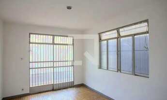 Imagem 2: Casa à Venda - Sagrada Família, 4 Quartos, 280 m2