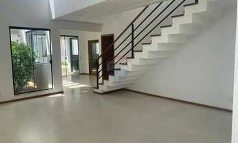 Imagem 6: RE/MAX Aluga casa em Valinhos condomínio Vila Romana 3 suítes, 3 vaga,251.46 de área const