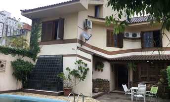 Imagem 3: Casa em Rua Azevedo Sodré - Passo da Areia - Porto Alegre/RS