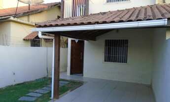 Imagem: S) Casas para renda próximo a região de