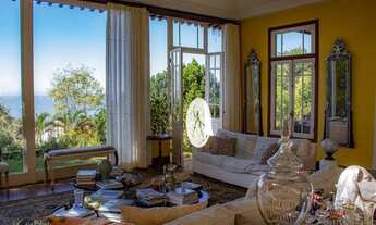 Imagem 2: Um sonho em forma de casa com vista eterna para o mar!!