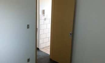 Imagem 7: Apartamento com 2 quartos e 1 banheiro para Alugar, 46m² (Encosta do Sol