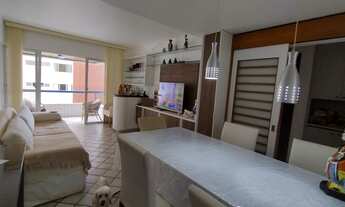 Imagem 2: Apartamento 2/4 com Dependência e 02 Banheiros no Costa Azul