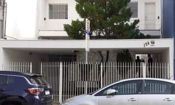 Imagem: Sobrado para aluguel possui 263 metros quadrados