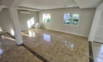 Imagem 2: Mansão alto padrão com 1400 m² em Santa Felicidade