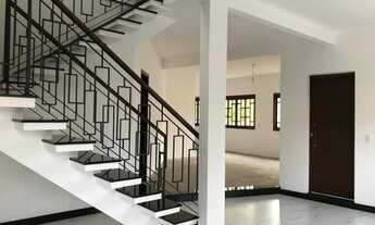 Imagem 6: Sobrado 4 dormitorios 3 suítes sendo a master com sacada, closet e hidromassagem, sala ín