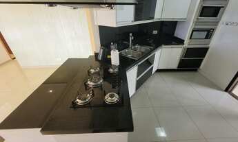 Imagem 3: FLA - Casa de condomínio térrea para aluguel e venda possui 360 metros quadrados com 4 qua