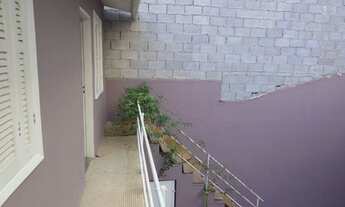 Imagem 6: Casa para aluguel e venda possui 180 metros quadrados com 3 quartos