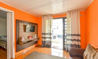 Imagem 2: Sobrado de 137 m² com 4 quartos em Pinheirinho - Curitiba - PR