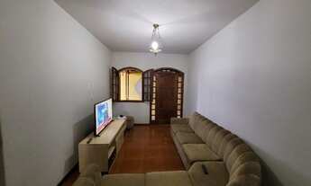 Imagem 2: Lote 360M², com 3 casas, 8 vagas, em frente a cid Administrativa. 680 mil