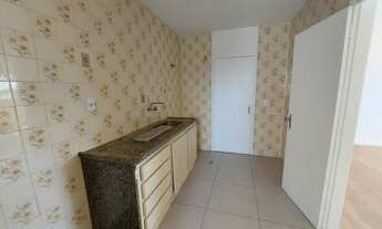 Imagem 5: Apartamento para aluguel possui 95 metros quadrados com 3 quartos em Cambuí - Campinas - S