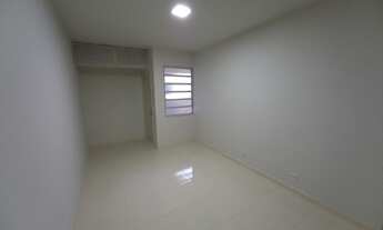 Imagem 4: Centro - sala e quarto todo reformado