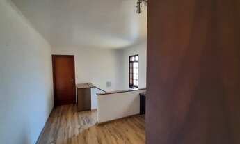 Imagem 2: Sobrado para venda com 178 metros quadrados com 3 quartos em Jardim Jussara - São Paulo