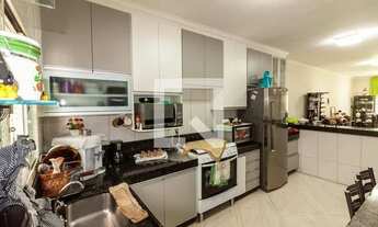 Imagem 6: Casa para Aluguel - São João Batista, 4 Quartos, 324 m2