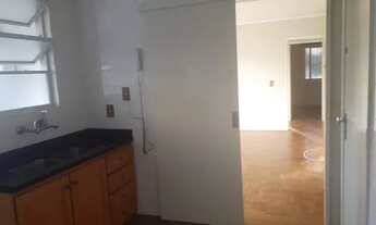 Imagem 5: L1237 Ótimo Apartamento 2 Dormitórios, Dep. Empregada, Frente, Elevador, Box Coberto Próx