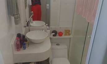 Imagem 2: Apto para dividir no Costa Azul, somente para mulheres