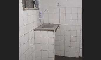 Imagem 2: Centro - Cidade Nova Aluga Conjugado 1 quarto, pia e banheiro R$ 470,00