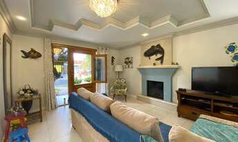 Imagem 2: Condado de Capão - Sobrado com 4 dormitórios e mobiliado