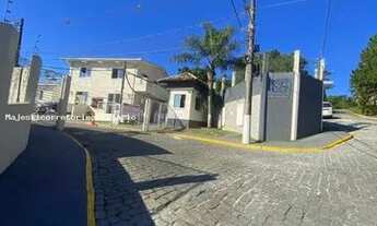 Imagem 2: Apartamento para Venda em Camboriú, Lídia Duarte, 2 dormitórios, 1 banheiro, 1 vaga