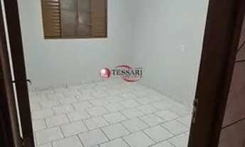 Imagem 5: Aluga casa Jardim Monte Verde com 3 dormitórios sendo 1 tipo apartamento, sala 2 ambientes