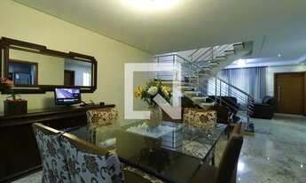 Imagem 7: Casa à Venda - Vila Assunção, 3 Quartos, 248 m2