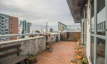 Imagem 2: Cobertura duplex para venda com 215 m² com 3 quartos, 1 suíte, 3 banheiros, 2 vagas