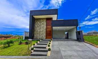 Imagem: Casa à Venda com 3 quartos, 161 m²