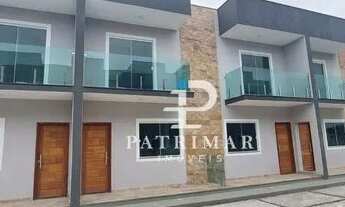 Imagem: Casa duplex com 2 dormitórios à venda